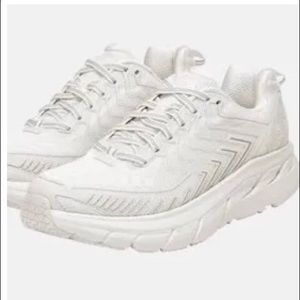 Hoka x Outdoor Voices tennies size 10.5
